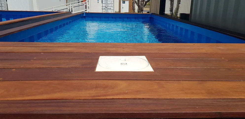 Contenedor de piscina Authentic BOX 20′ – Innovación, diseño y diversión