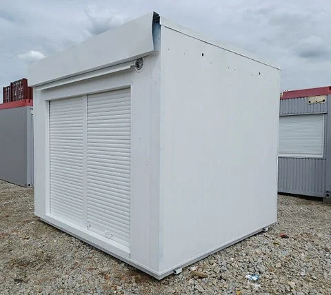Contenedor comercial 300×350 con persianas frontales divididas - Imagen 2