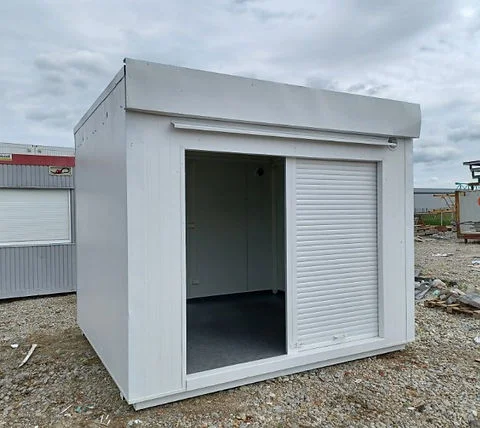 Contenedor comercial 300×350 con persianas frontales divididas - Imagen 3